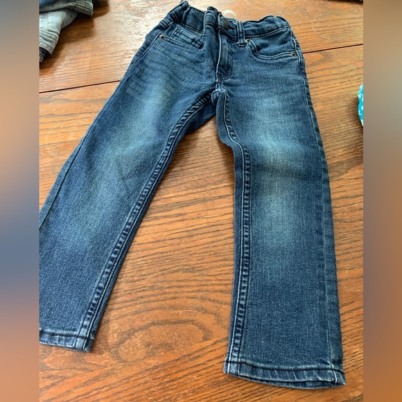 Jeans - Picture 4 of 9